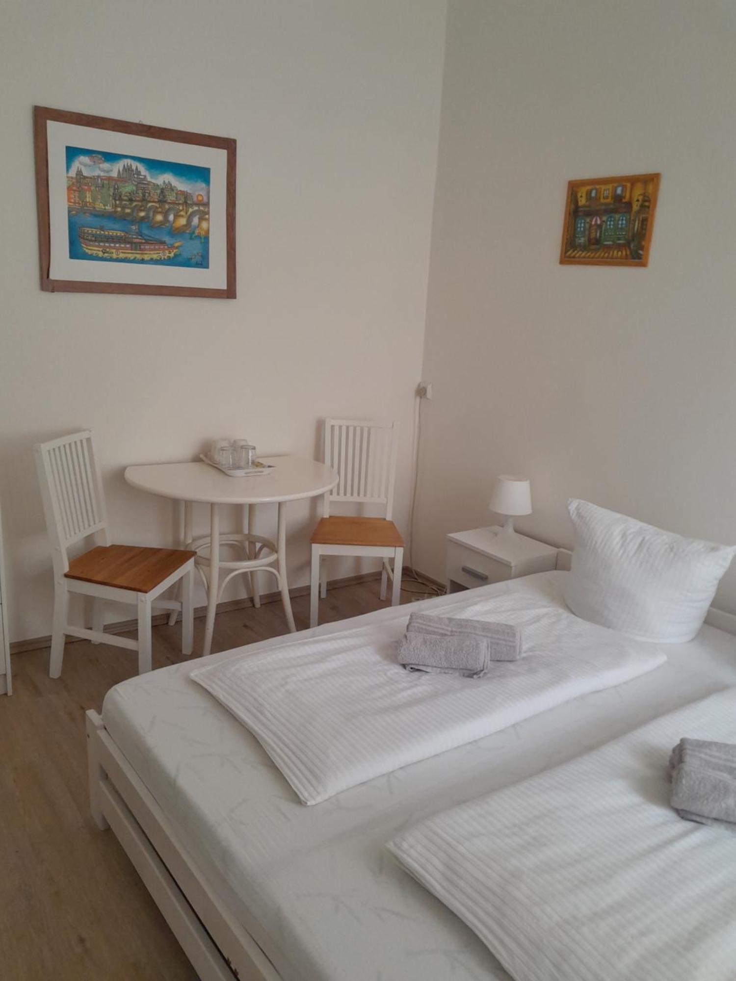 Lubert Apartmany S.R.O Прага Номер фото